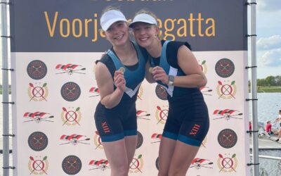 Blik voor Lieke en Merel op de voorjaarsregatta!